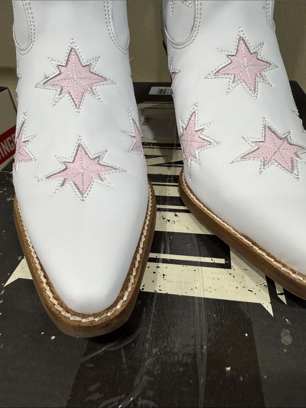 dingo White Western Heeled Boots with Pink Star Accents - Picture 5 of 5
